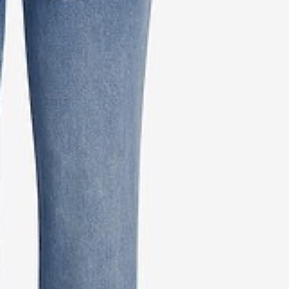 Express Mid Rise Medium Wash Belted Baggy Tapered Jeans 8R - Picture 8 of 13